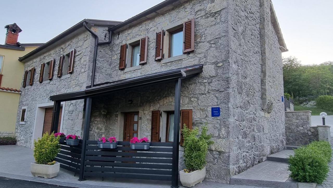 Villa Kos Lupoglav  Luaran gambar