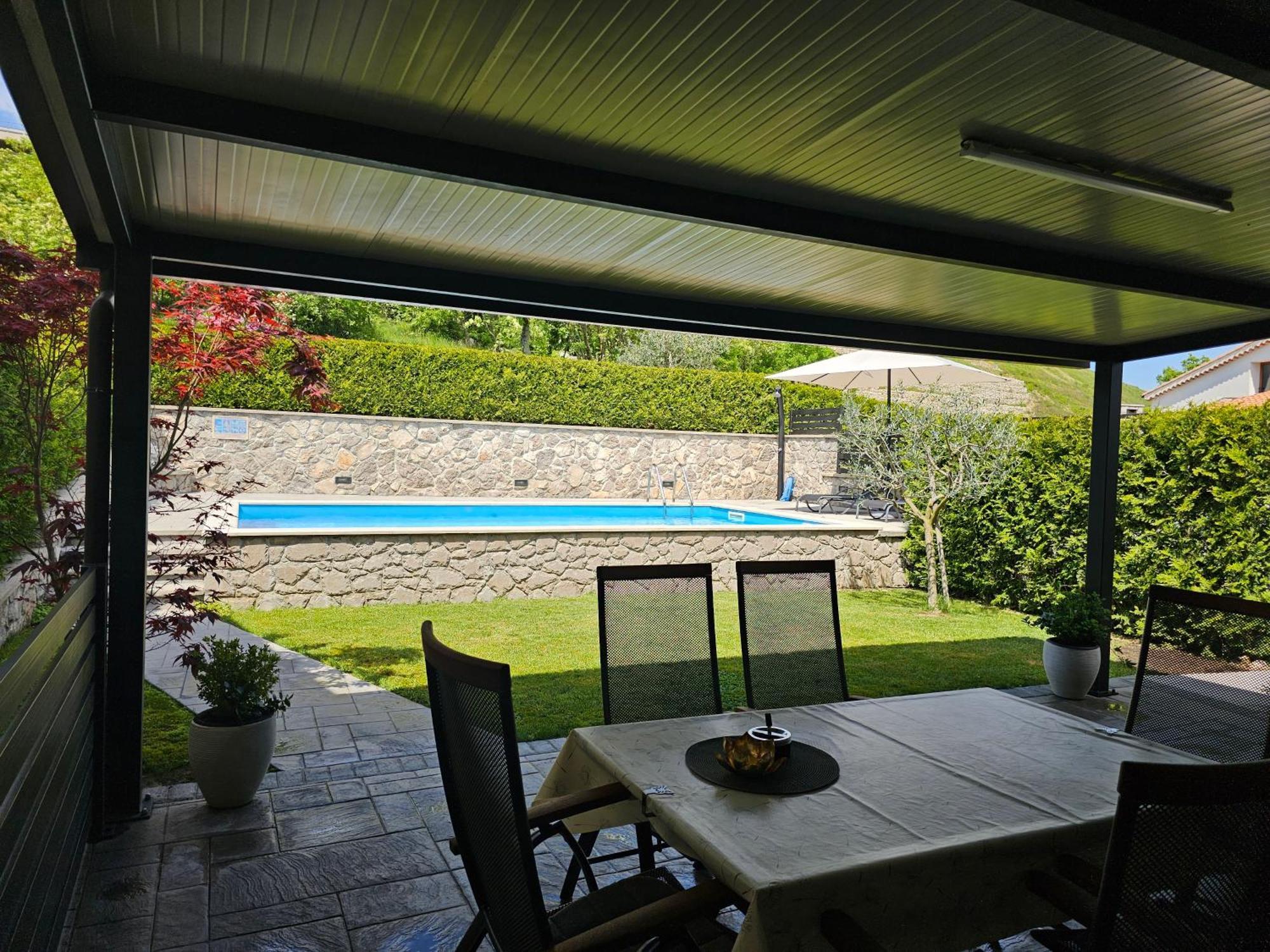 Villa Kos Lupoglav  Luaran gambar