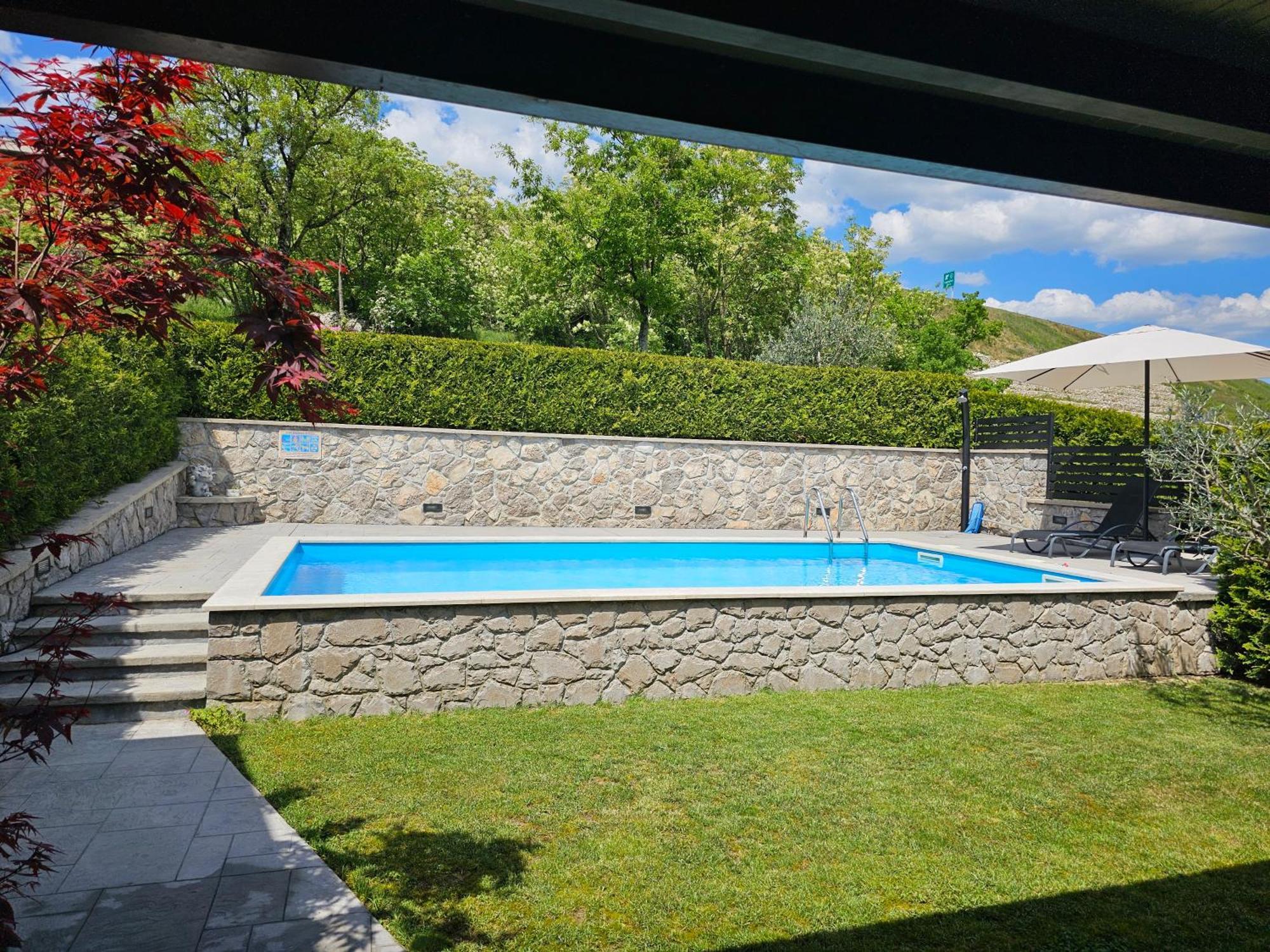 Villa Kos Lupoglav  Luaran gambar